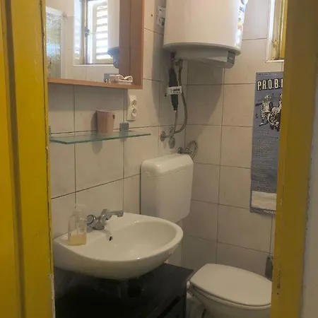Double With Shared Bathroom Apartamento *